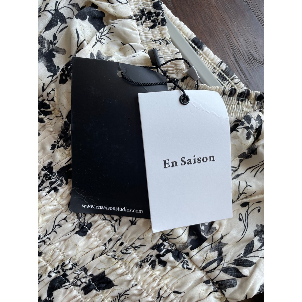 En Saison Floral Smocked Top Women's XS Cream Black Puff Sleeve Cottagecore NWT - Picture 4 of 7
